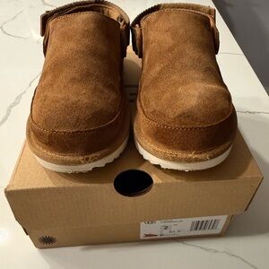 UGG Chestnut Goldenstar Clog (Chestnut/Brown